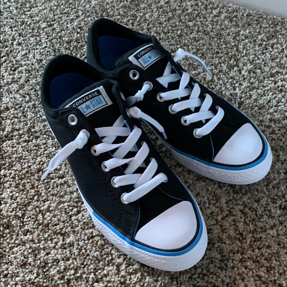 Brand New Kids Slip-On Converse